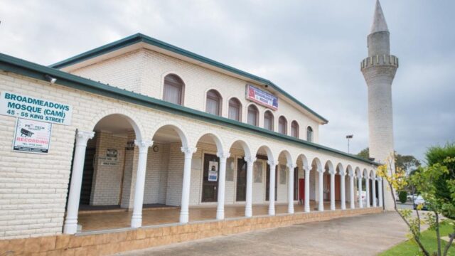 43098178_10155862280286824_7463934599534477312_n