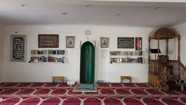 SHHFIELD-MOSQUE1